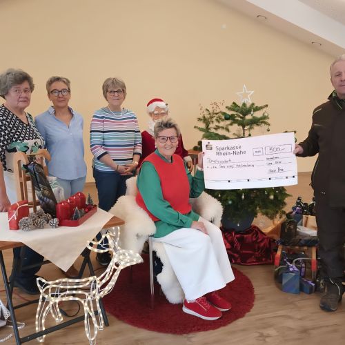 Spendenübergabe der Gärtnerei Merz an die Hackenheimer Seniorenfeen 01-2026