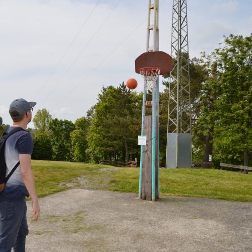 Basketbälle konnten ausgeliehen werden 