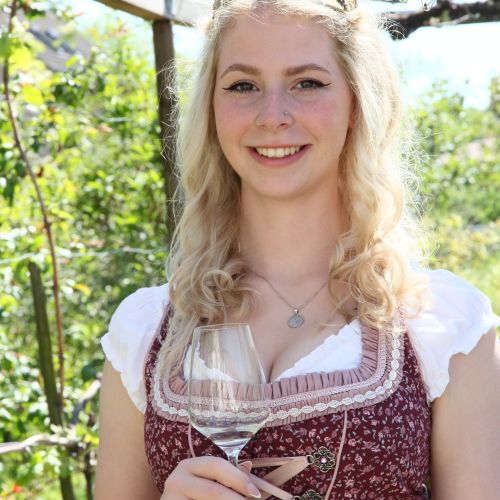 Weinkönigin Lisa I. 
